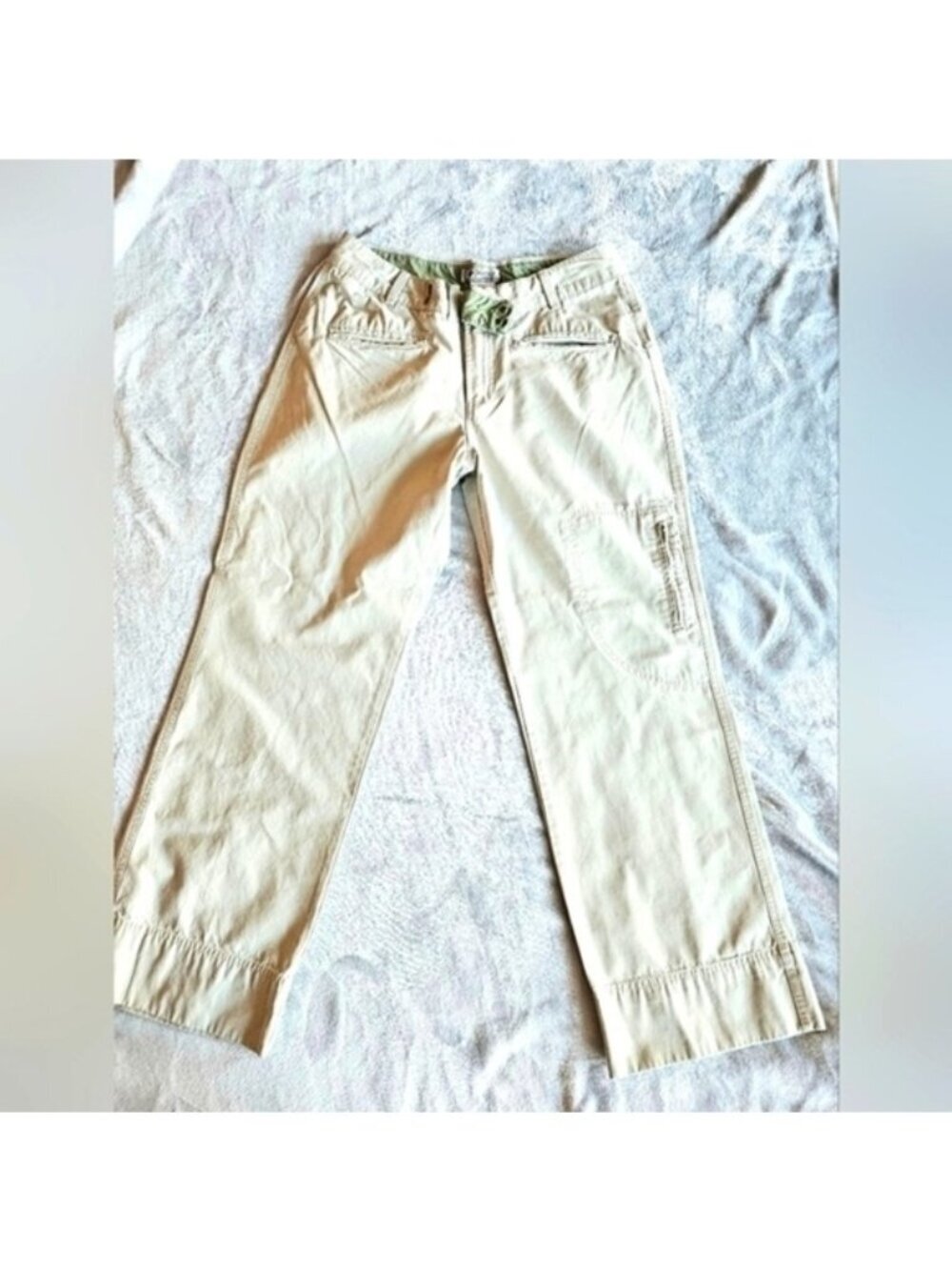 Columbia women's vertex sports pants size 14. Beige Chino Strait Outdoor.camping